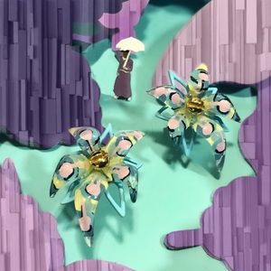 SOLD ALEXIS BITTAR ABSTRACT LUCITE FLORAL EARRINGS